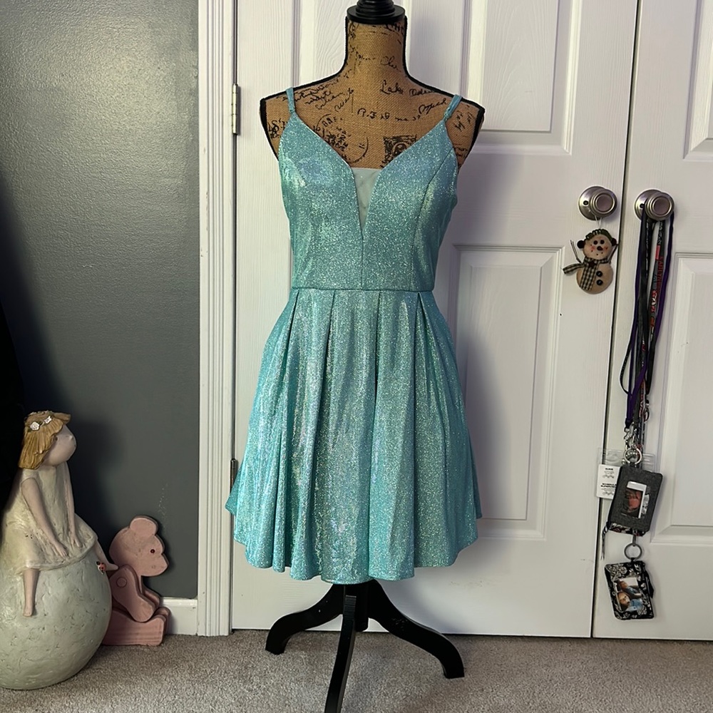 B. Darlin Homecoming Dress